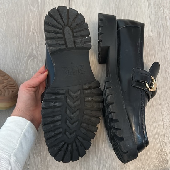 Women’s Zara Black Chunky Loafers - Picture 3 of 4